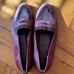 vintage maroon leather flats size 6.5/6 (lightly worn VTG condition)